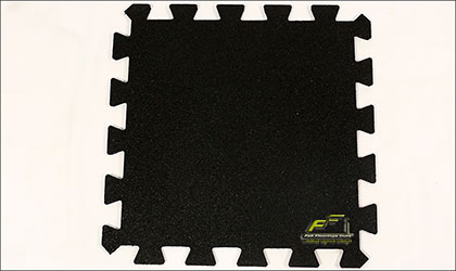 black interlocking rubber tile