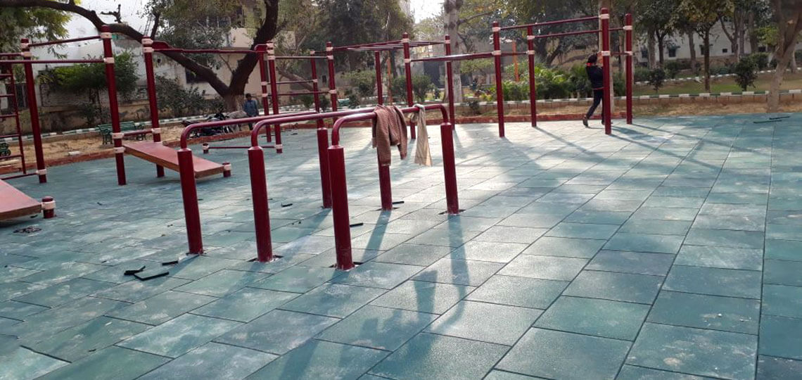 outdoor rubber flooring