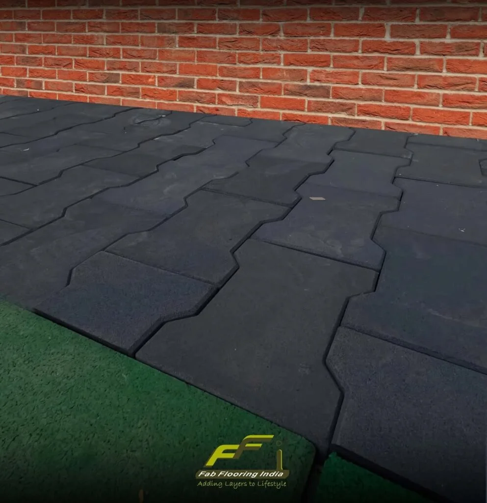 black & Rubber paver floorings