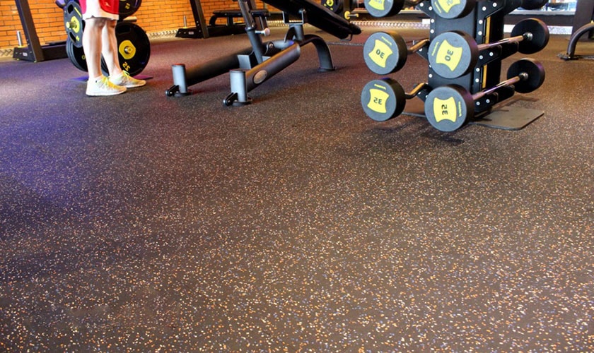 rubber rolls gym flooring black base with multi-color epdm